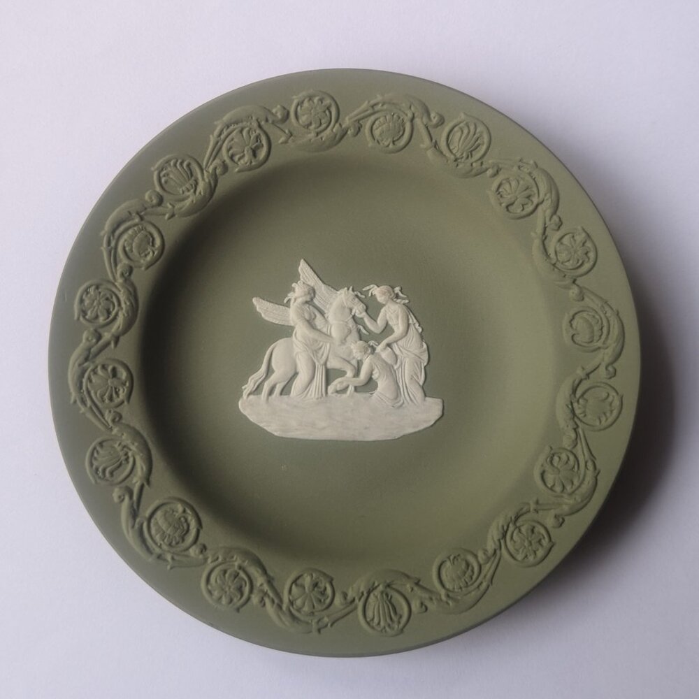 Wedgwood Two Different Jasperwood Ashtrays Black Green White Horse Light Wear - Picture 7 of 10